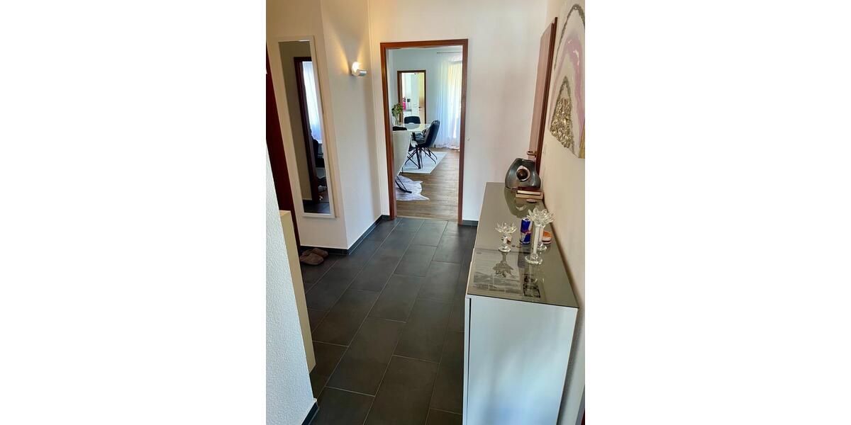 Etagenwohnung Neu-Isenburg Isenburg - 3 Zimmer, 91 m&sup2;, 1.350&euro; | Angebot:26322071