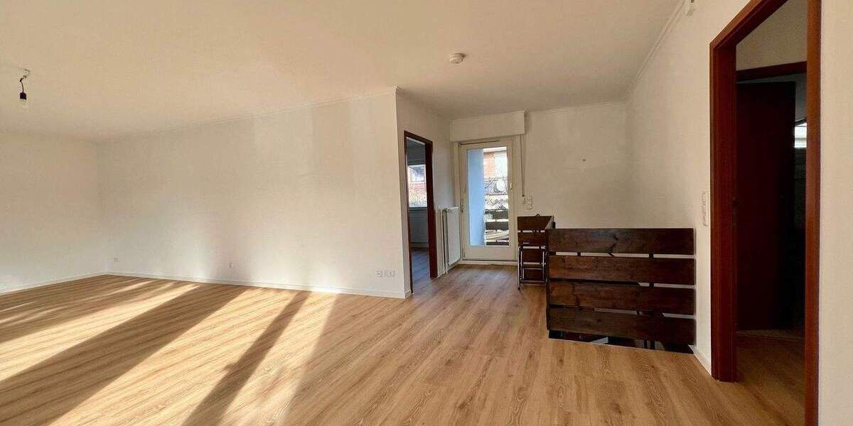 Einfamilienhaus Dieburg - 6 Zimmer, 176 m&sup2;, 1.950&euro; | Angebot:25628063