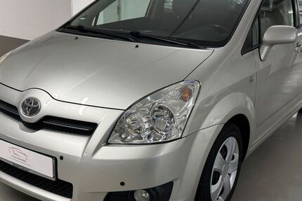 Toyota Corolla Verso 142.000 km 5.800 &euro; Frankfurt am Main 60386