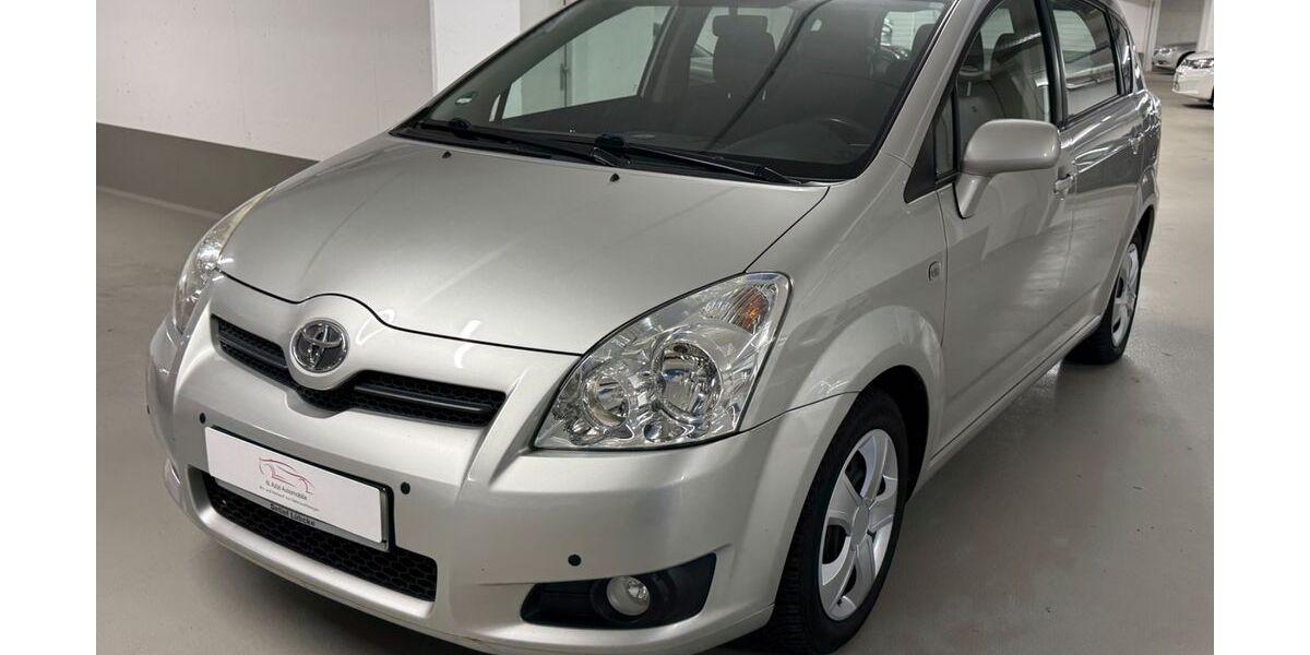 Toyota Corolla Verso 142.000 km 5.800 &euro; Frankfurt am Main 60386