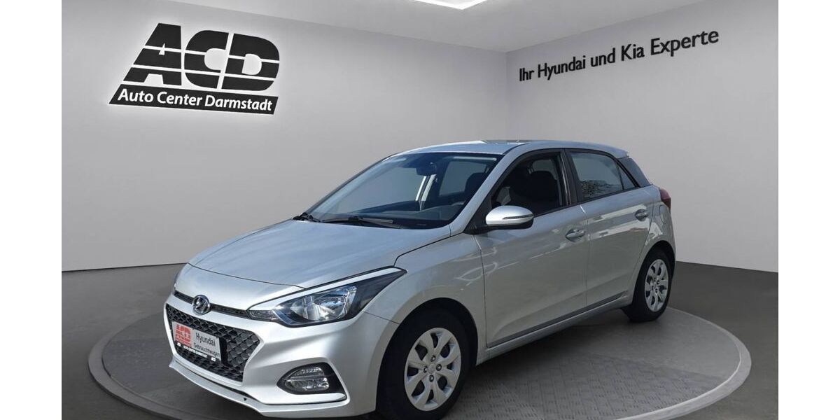 Hyundai i20 38.030 km 12.970 &euro; Darmstadt 64289