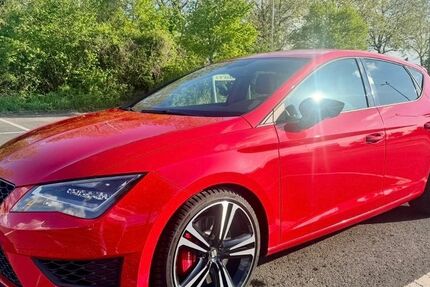 Seat Leon 74.000 km 17.400 &euro; HOCHHEIM 65239