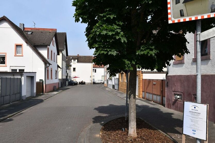 Großzügiges Anwesen mit vielseitigen Nutzungsmöglichkeiten im Herzen von Erzhausen zimmer
