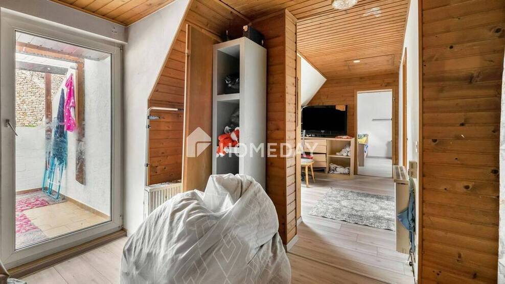 Charmantes Zweifamilienhaus in ruhiger Lage