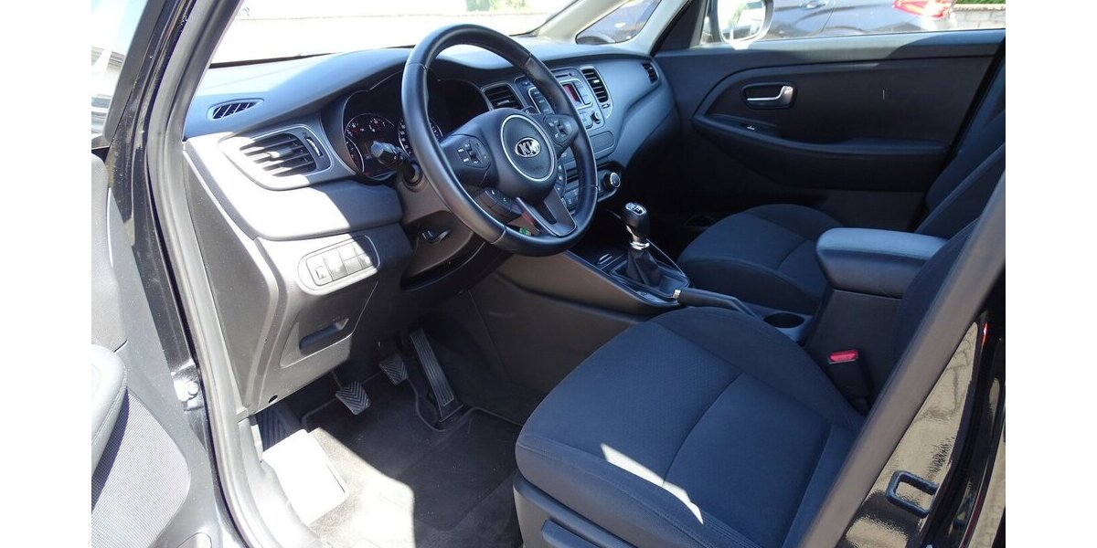 Kia Carens 1,6l Edition 7, Klima, 7-Sitzer, Sitzheizun 46.244 km 14.490 &euro; Rodgau 63110