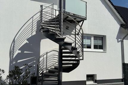 Exklusive 3 Zimmer DG Wohnung in Wallerstädten für 1-2 Personen 3 zimmer