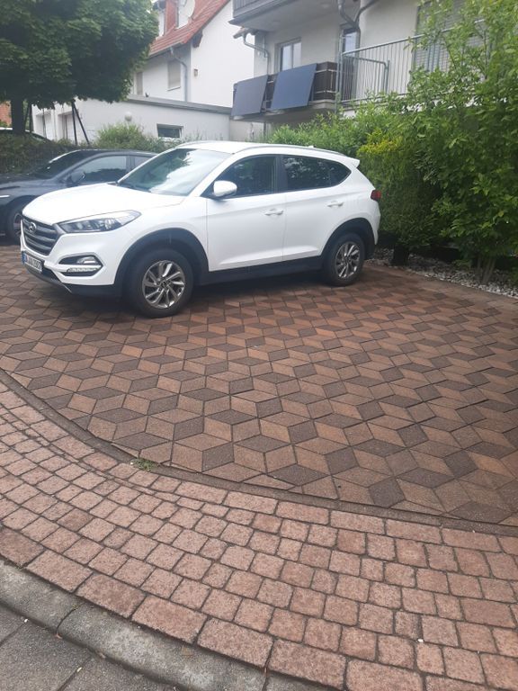 Hyundai TUCSON 143.000 km 13.000 € Reinheim 64354