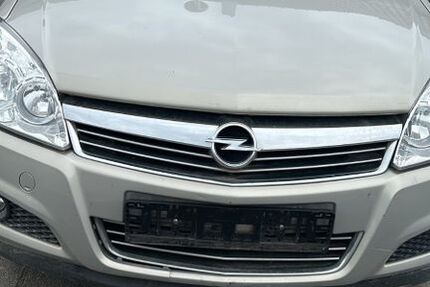 Opel Astra 97.000 km 2.300 &euro; Pfungstat 64319