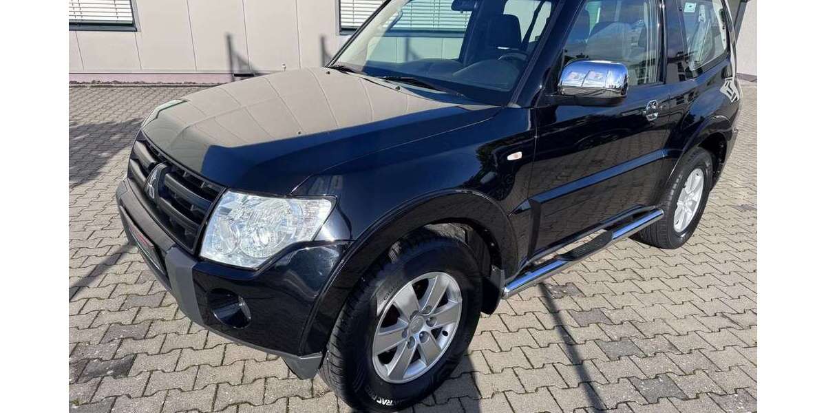 Mitsubishi Pajero 160.000 km 16.999 &euro; Rödermark 63322