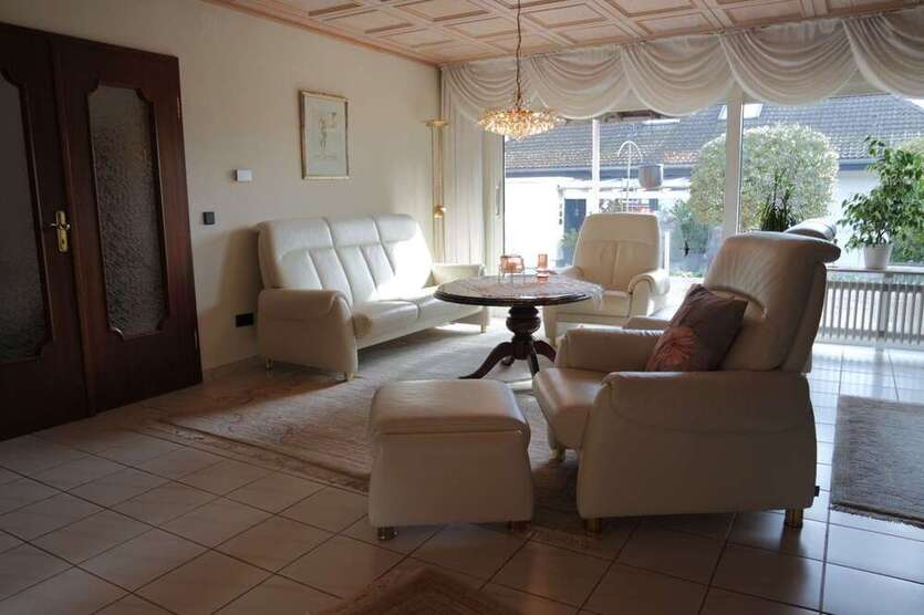 Haus zum Kaufen in Bickenbach 675.000 € 213.52 m²