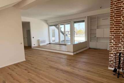 Wohnung zum Mieten in Frankfurt 2.990 € 155 m²