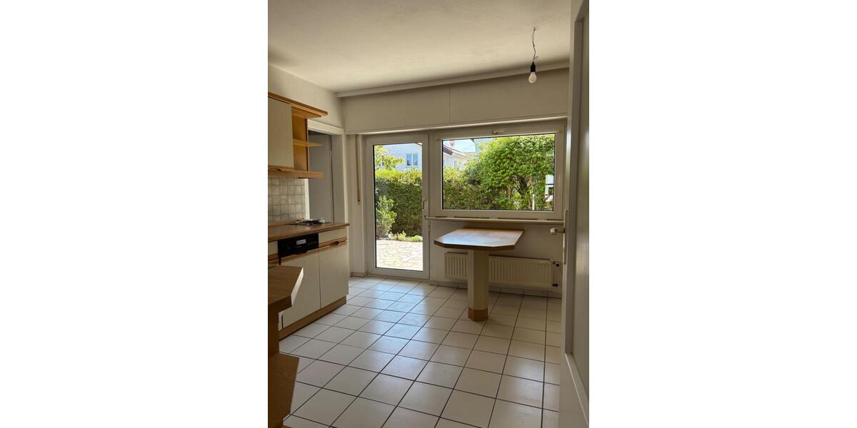 Erdgeschoßwohnung Bensheim - 3 Zimmer, 86 m&sup2;, 1.050&euro; | Angebot:26386396