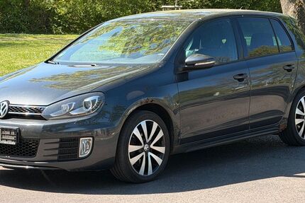 VW Golf 294.000 km 5.950 &euro; Frankfurt am Main 60486