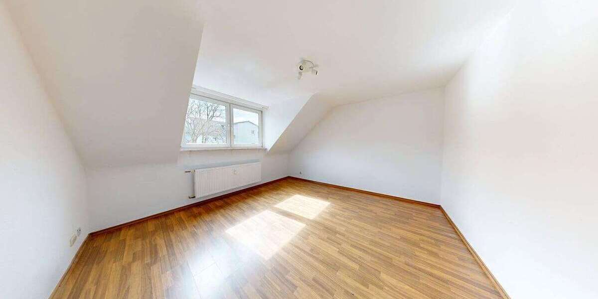 Etagenwohnung Frankfurt Süd - 1 Zimmer, 28 m&sup2;, 640&euro; | Angebot:27142541