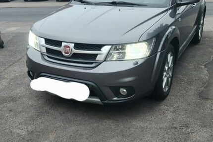 Fiat Freemont 168.000 km 7.500 &euro; Flörsheim 65439