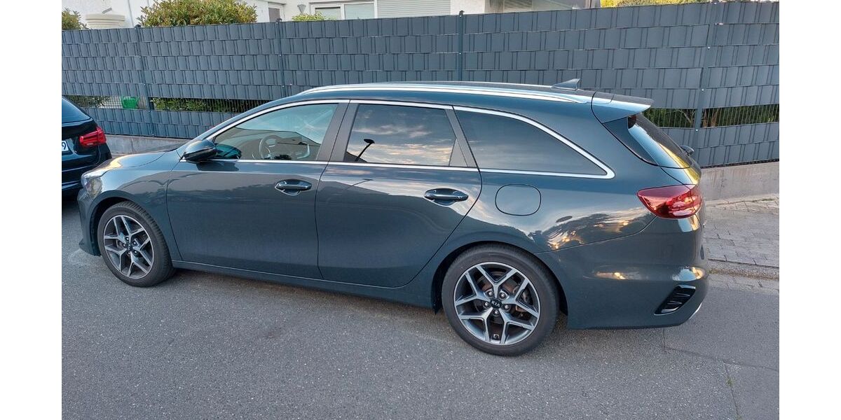 Kia ceed / Ceed 42.000 km 16.100 &euro; Egelsbach 63329