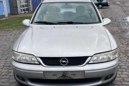 Opel Vectra 102.000 km 1.750 &euro; Frankfurt 65929