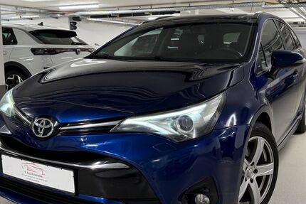 Toyota Avensis 223.000 km 8.499 &euro; Frankfurt am Main 60386