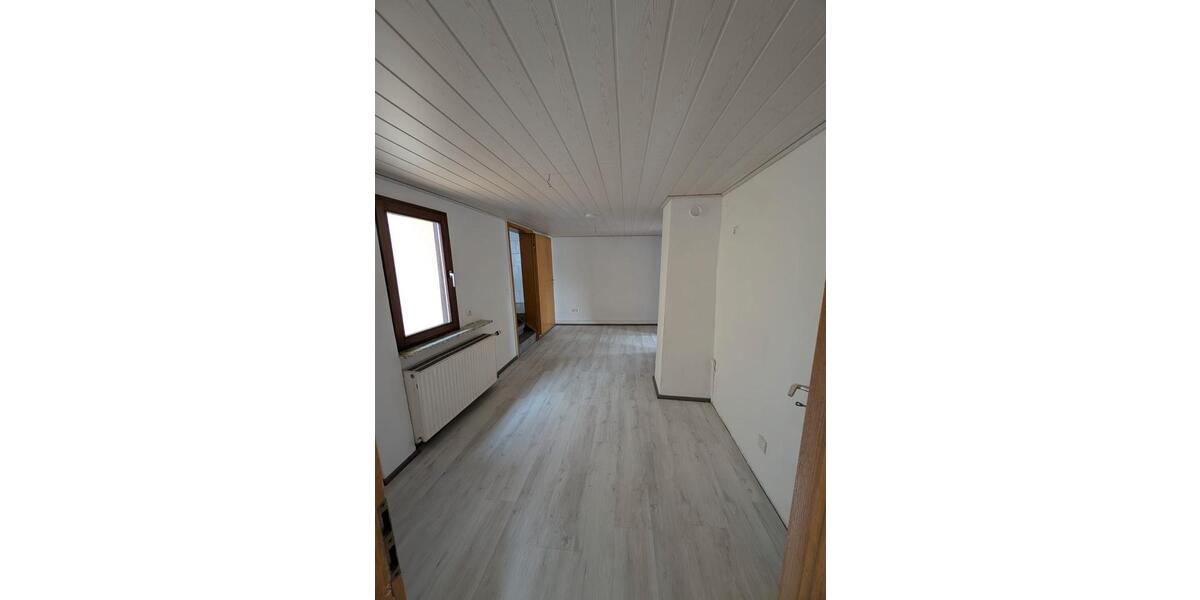 Einfamilienhaus Nackenheim - 5 Zimmer, 110 m&sup2;, 1.300&euro; | Angebot:26195232