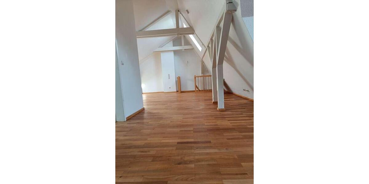 Maisonettenwohnung Offenbach am Main Hafen - 2.5 Zimmer, 105 m&sup2;, 1.235&euro; | Angebot:26351480