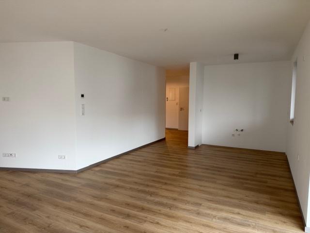 Etagenwohnung Bensheim - 3 Zimmer, 110 m&sup2;, 1.100&euro; | Angebot:26446281