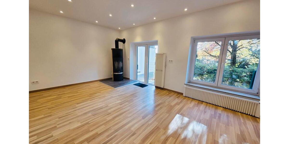 Moderne 1-2 Wohnungen 200qm sofort frei in Ober-Ramstadt Zentrum 6 zimmer