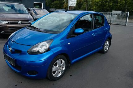 Toyota Aygo (X) 187.000 km 2.499 € Frankfurt am Main 60486