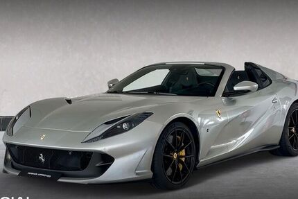 Ferrari 812