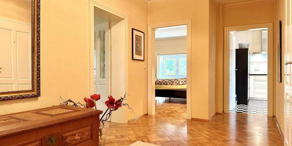 Mehrfamilienhaus, Wohnhaus Offenbach Offenbach am Main - 9 Zimmer, 307 m&sup2;, 1.370.000&euro; | Angebot:24546092