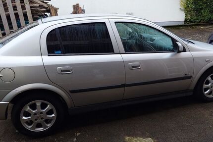 Opel Astra 155.130 km 2.800 &euro; Heusenstamm 63150