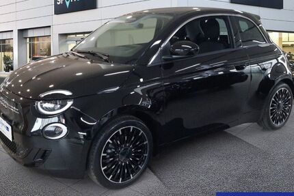Fiat 500e 2.500 km 26.780 &euro; Frankfurt 60314