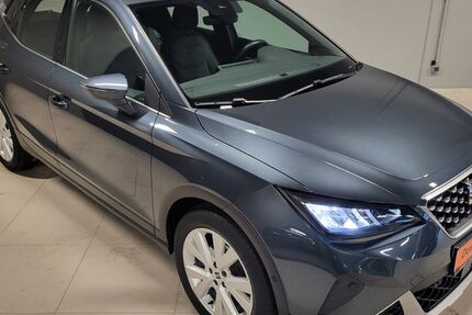 Seat Arona 65.380 km 17.540 &euro; Alsbach-Hähnlein 64665