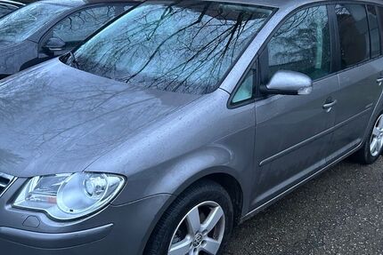 VW Touran 150.000 km 4.300 &euro; Darmstadt 64291