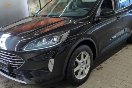Ford Kuga 199.920 km 12.490 &euro; Rodgau 63110