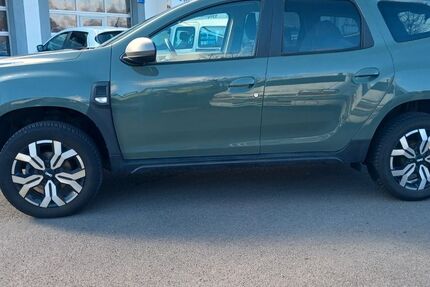 Dacia Duster 74.800 km 16.980 &euro; Rüsselsheim 65428