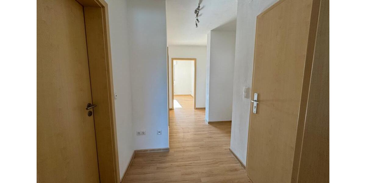Etagenwohnung Weiterstadt - 2 Zimmer, 53 m&sup2;, 850&euro; | Angebot:25539642