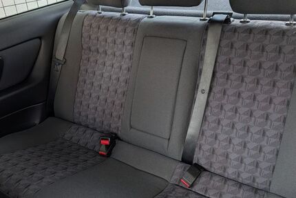 Opel Astra 94.114 km 2.500 &euro; Rüsselsheim 65428