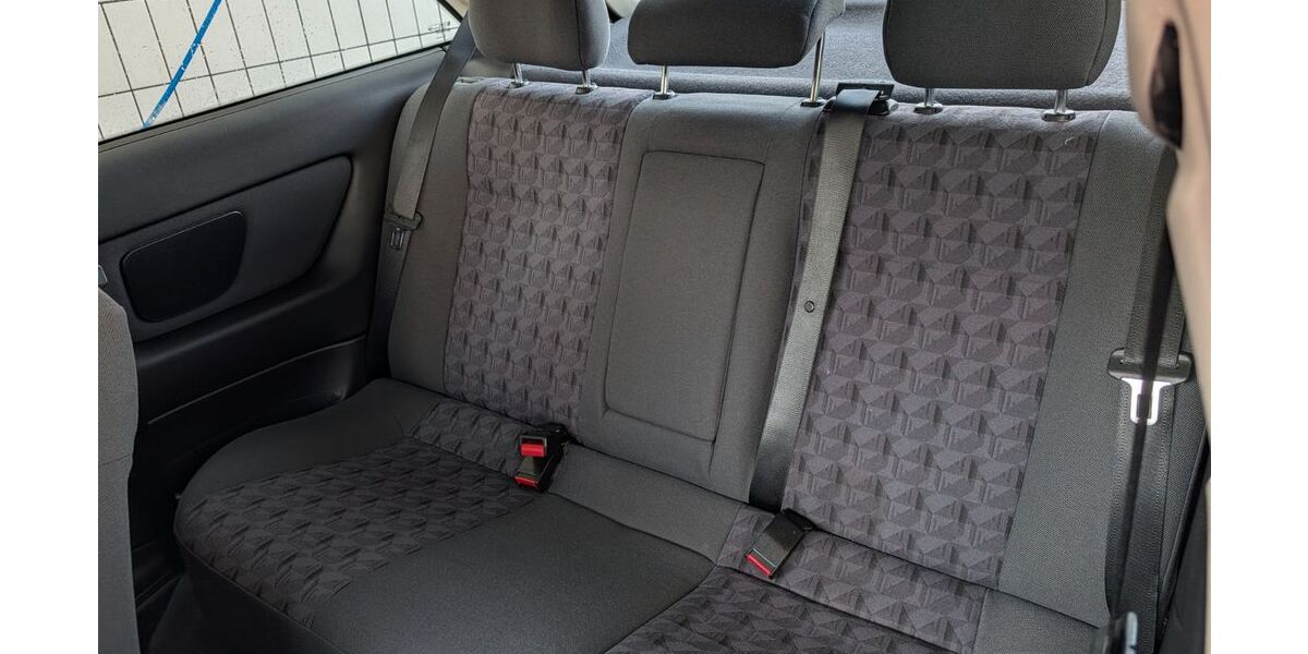 Opel Astra 94.114 km 2.500 &euro; Rüsselsheim 65428