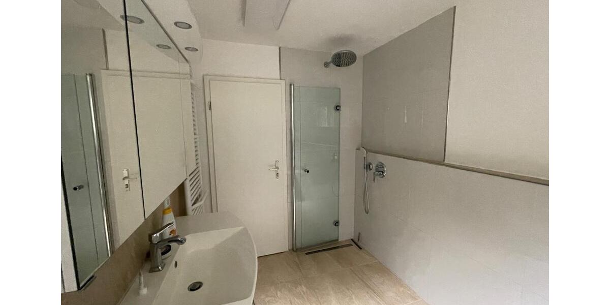 Einfamilienhaus Heppenheim (Bergstraße) - 6.5 Zimmer, 140 m&sup2;, 490.000&euro; | Angebot:26535049