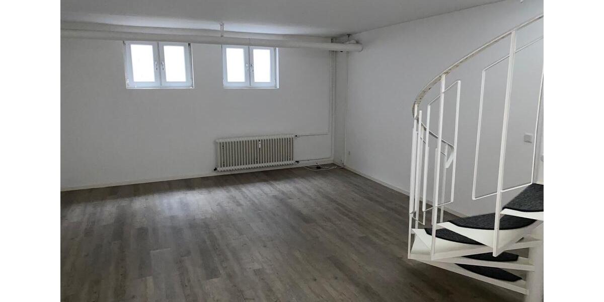 Erste Kaltmiete geschenkt** 2 Zimmer Maisonette mit kleiner Terrasse ab sofort index 2 zimmer