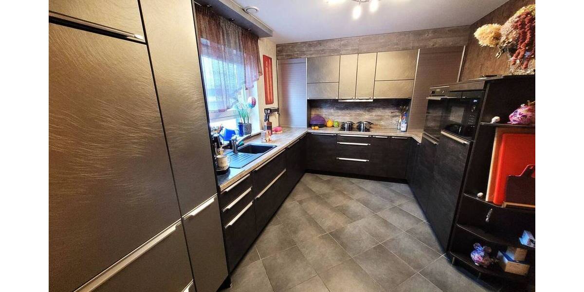 Einfamilienhaus Bischofsheim - 3 Zimmer, 121 m&sup2;, 756.000&euro; | Angebot:26309994