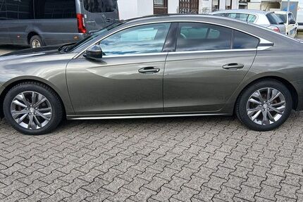 Peugeot 508 128.500 km 12.200 &euro; Frankfurt/Main 65933