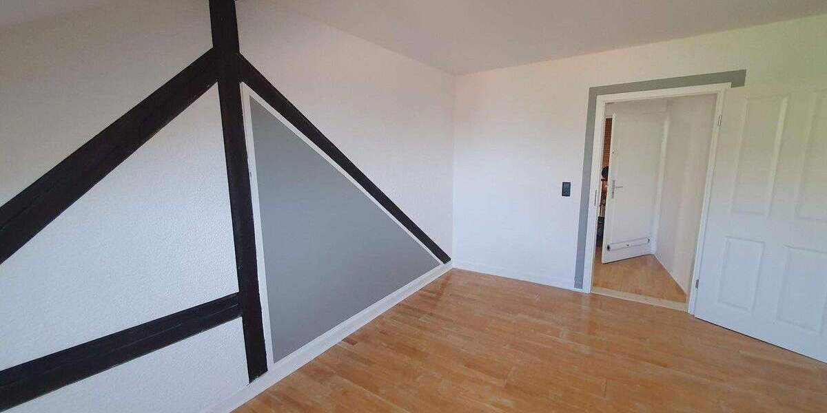 Etagenwohnung Darmstadt Waldkolonie - 4 Zimmer, 104 m&sup2;, 449.000&euro; | Angebot:25037246