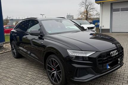 Audi Q8 182.000 km 44.000 &euro; Rodgau 63110