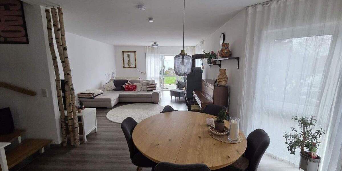 wunderschönes Reihenendhaus zu vermieten 5 zimmer