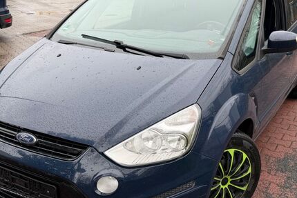 Ford S-Max 269.999 km 3.199 &euro; Frankfurt am Main 65933