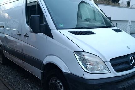 Mercedes-Benz Sprinter 79.978 km 9.990 &euro; Frankfurt am Main 65929