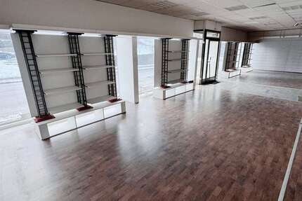 Gewerbeobjekt Fürth Steinbach - 1.200&euro; | Angebot:26902420