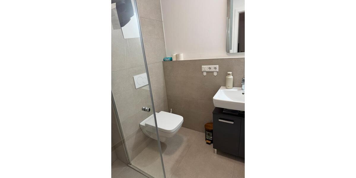 Erdgeschoßwohnung Darmstadt - 1.5 Zimmer, 42 m&sup2;, 1.500&euro; | Angebot:25265523