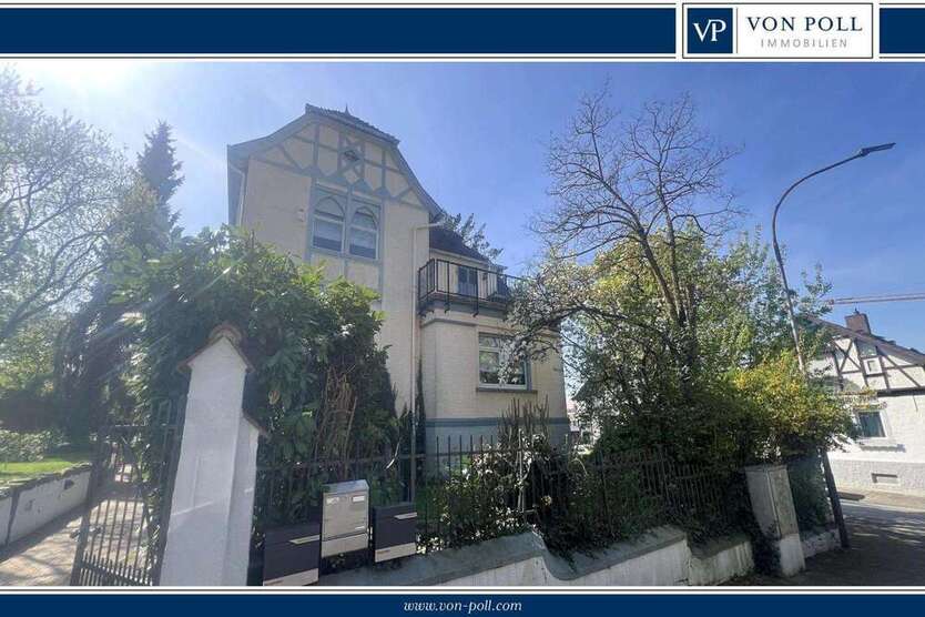 Haus zum Kaufen in Bensheim Auerbach 1.390.000 € 230 m²